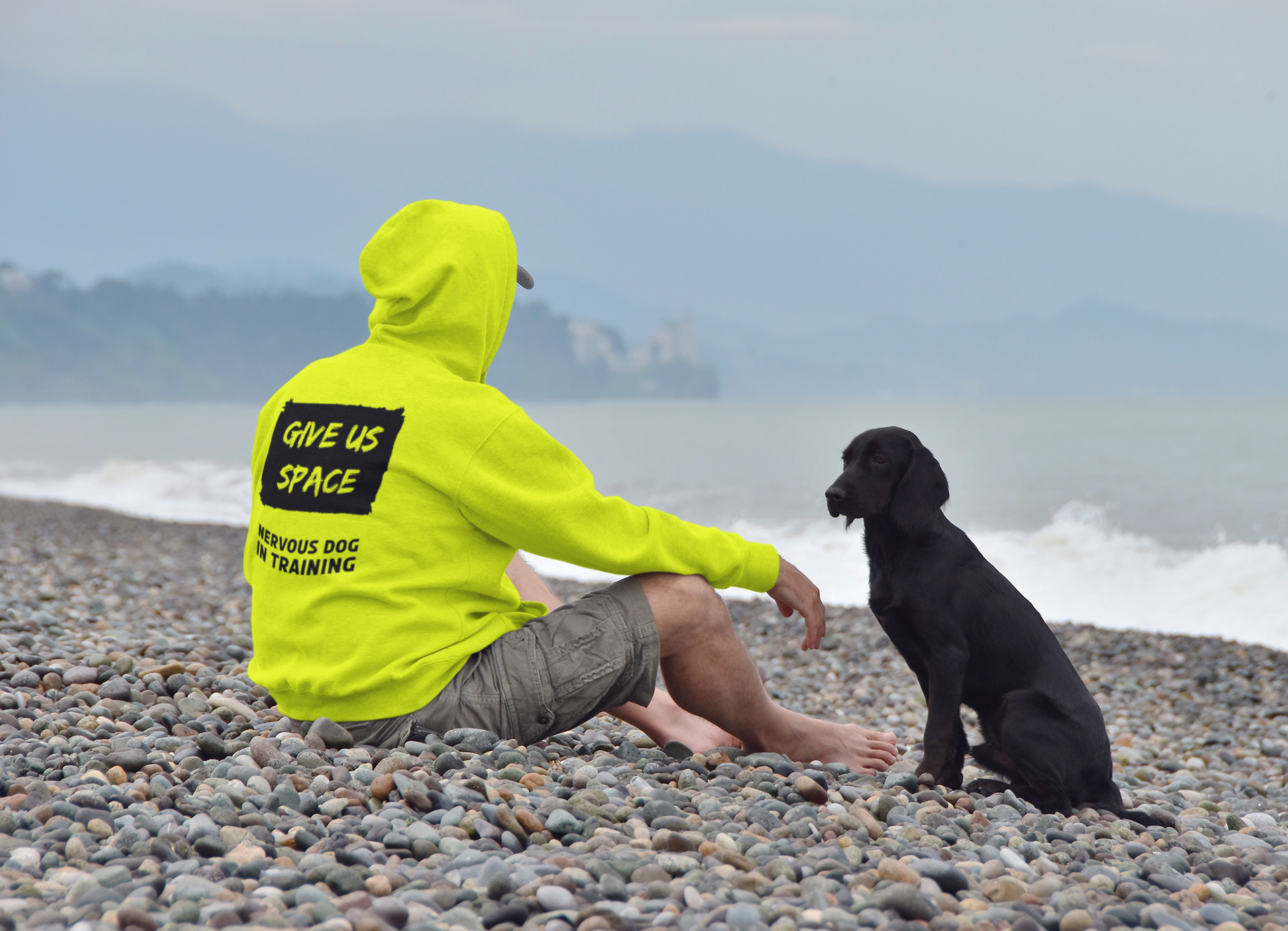 GIVE ME SPACE Space Awareness Sleeve voor reactieve honden, reflecterend, waterdicht, dubbelzijdig instapper voor de hondenriem GIVE ME SPACE Space Awareness Sleeve voor reactieve honden, reflecterend, waterdicht, dubbelzijdig instapper voor de hondenriem